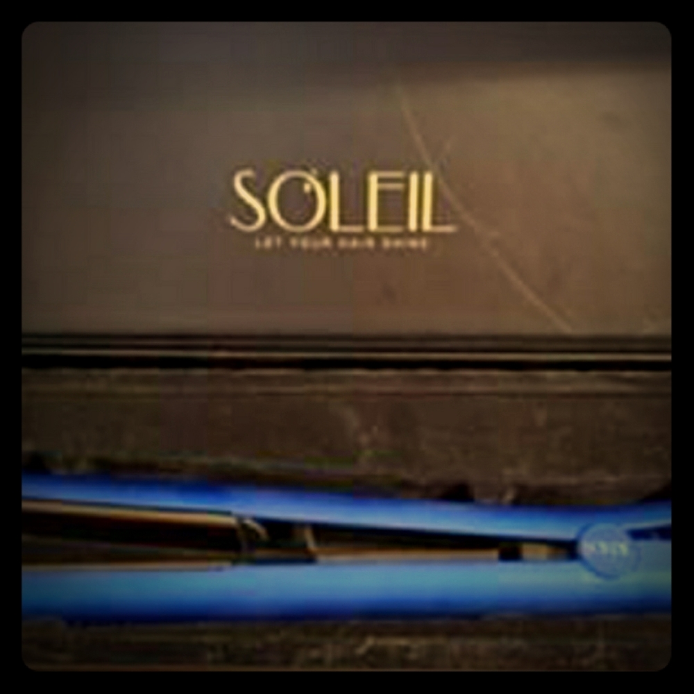 Soleil Flat Iron